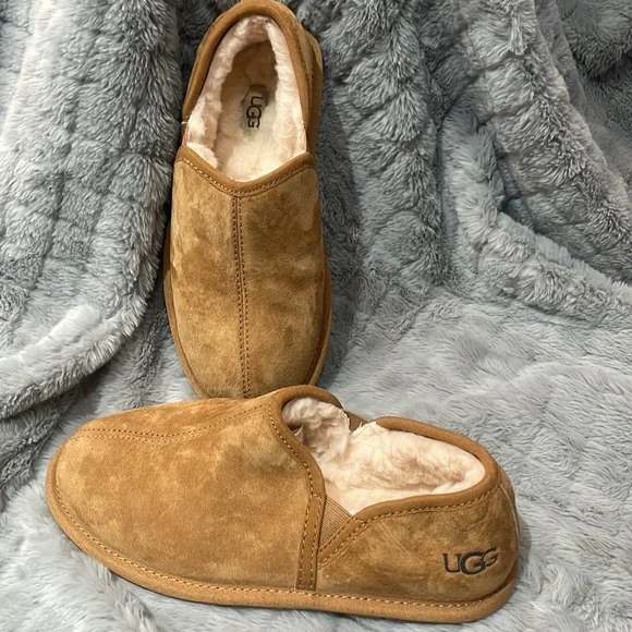 UGG | Shoes | Mens Ugg Slippers Size 7 | Poshmark display picture 3